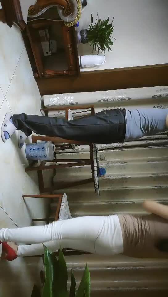 #清纯少妇致命诱惑速游VPN跑满千兆只做最快