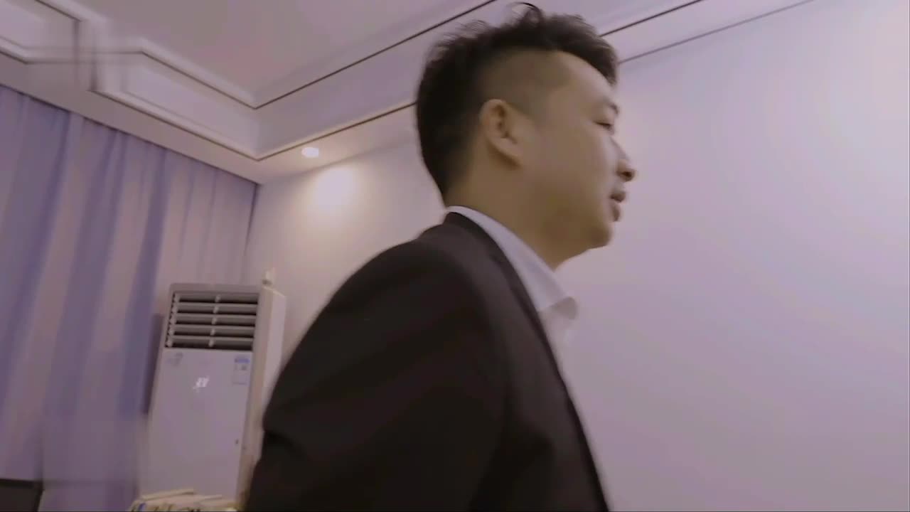 《少妇白洁》2贞洁人妻到荡妇需要经历什么-童汐