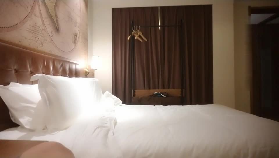 网约韵味十足人妻小少妇