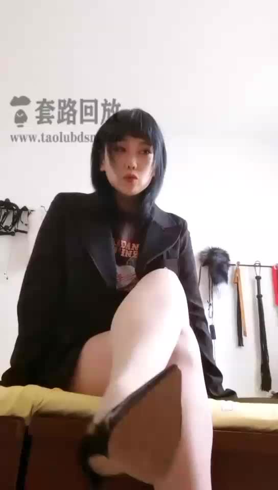 #足交 #丝足 #足交 #丝袜 #肉丝 #黑丝 #高跟鞋 #恋丝癖 #丝袜癖 #套路直播 #红绿灯