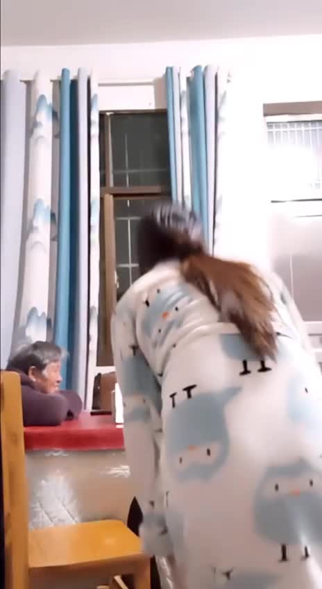 #熟女 #单身少妇骚春春点此查看更多