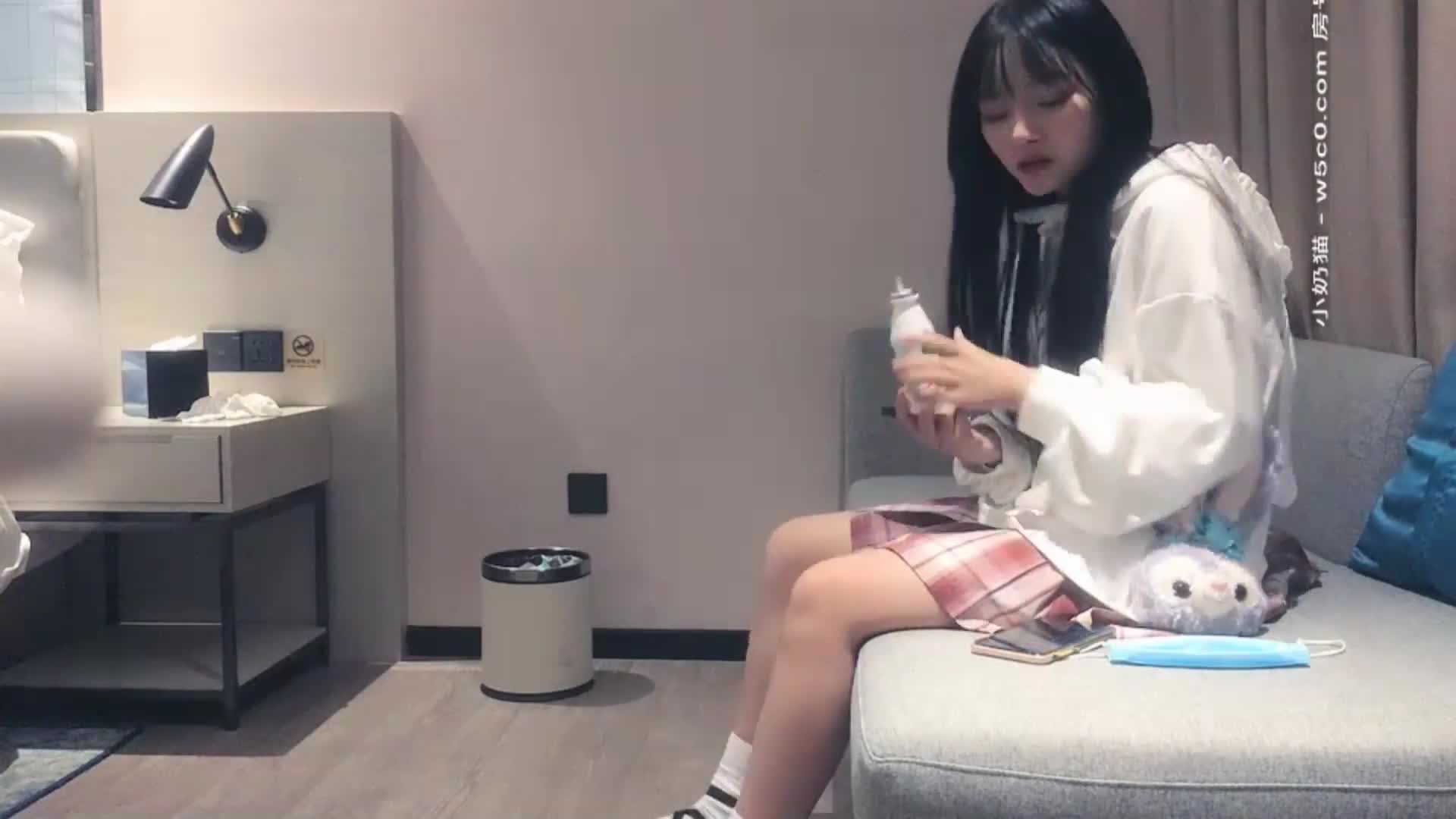 [ #太子探花] 深夜约了个短裙萌妹子啪啪, 舔弄扣逼翘屁股口交上位骑乘猛操