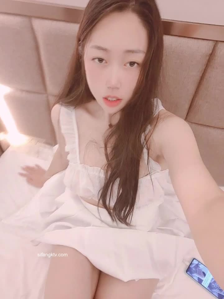 #高三学生妹 指挥露脸网调视频流出 疯狂自慰喷水