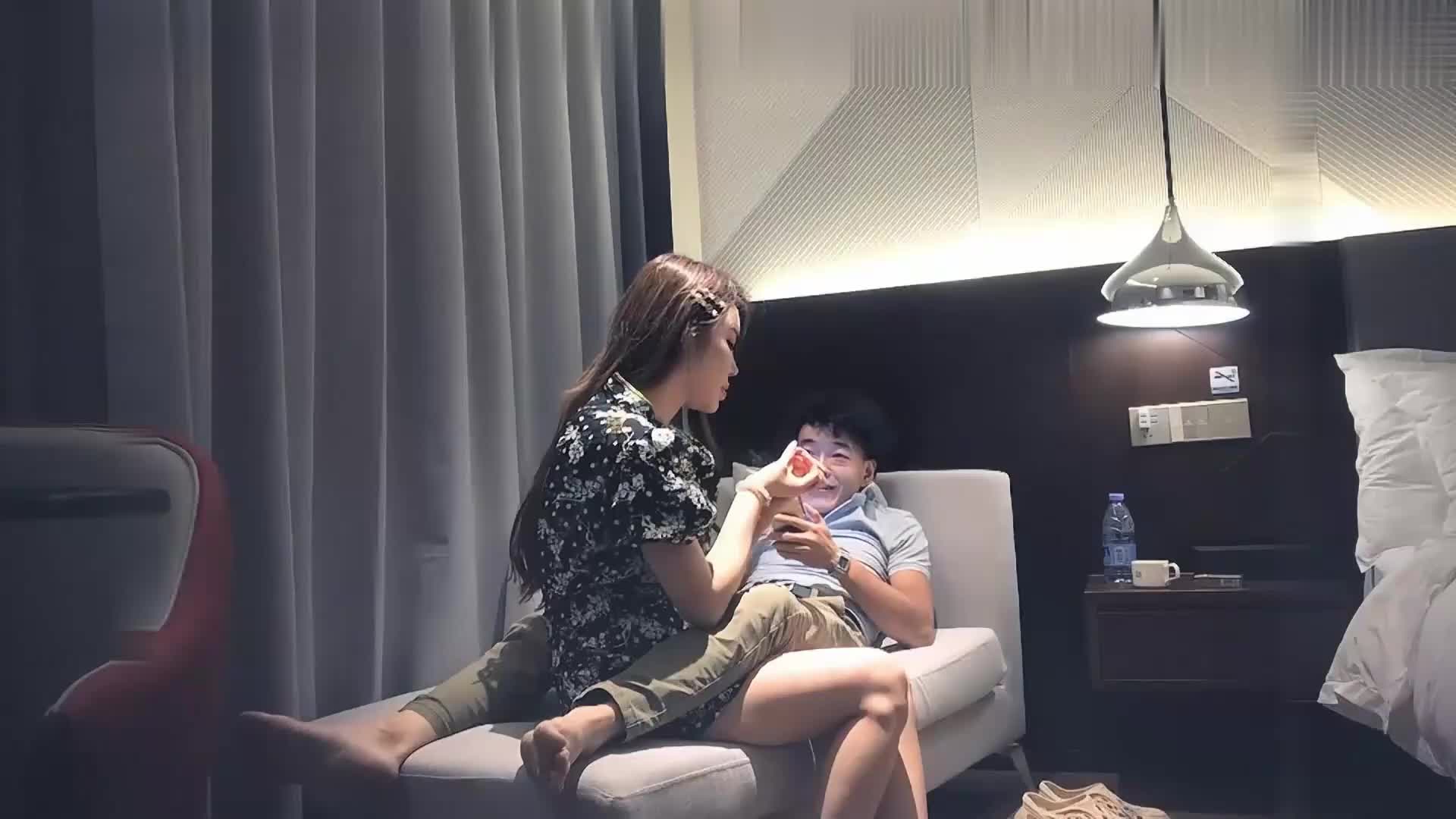 美乳极品外围小少妇，风骚入骨情趣装，很是诱惑喜欢不要错过 #沈先生探花