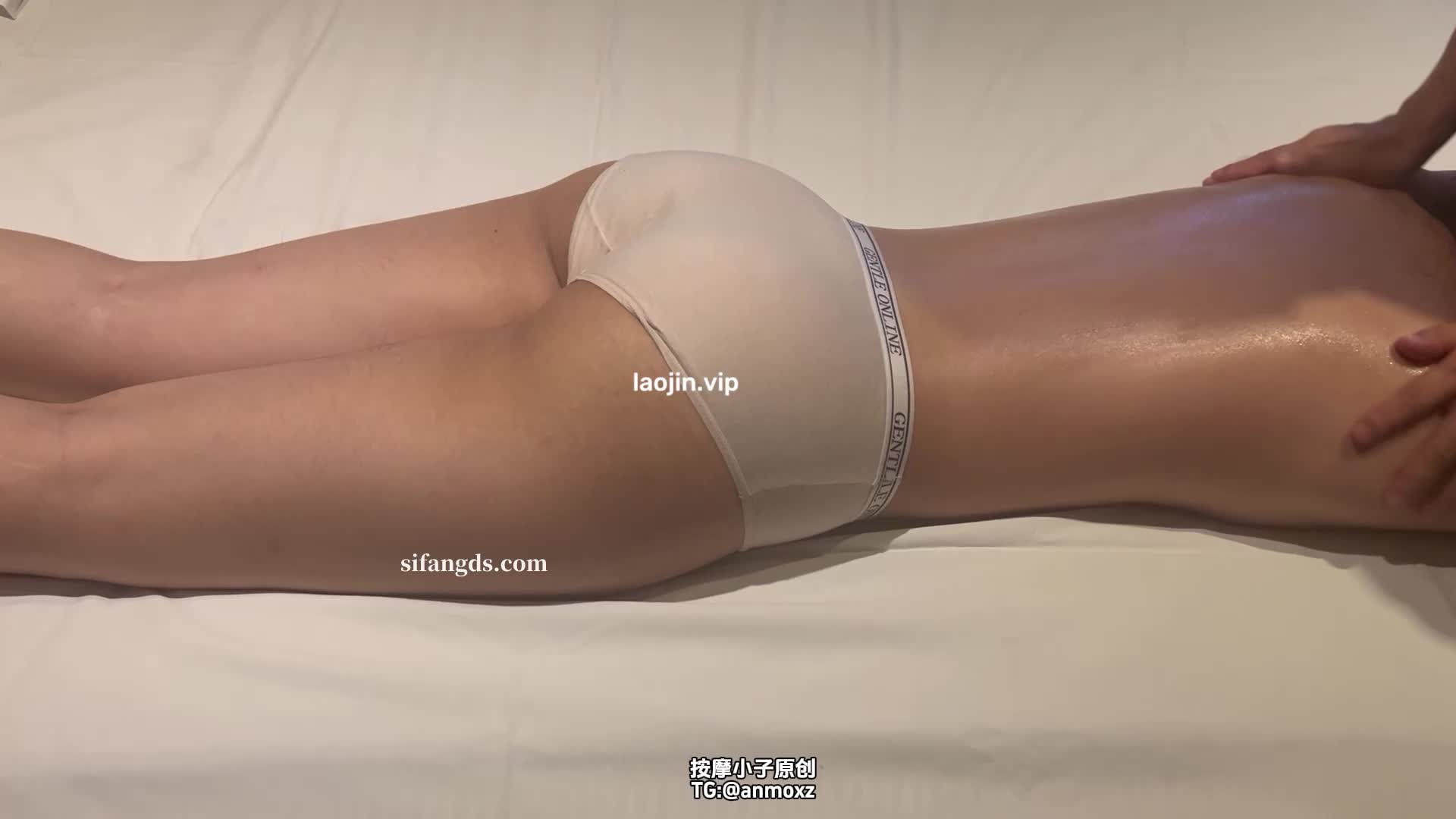 2025.5.25，【按摩小子】，极品小白领做精油spa，阴毛浓密，嘴上不出声，身体很诚实，爽到内裤湿透