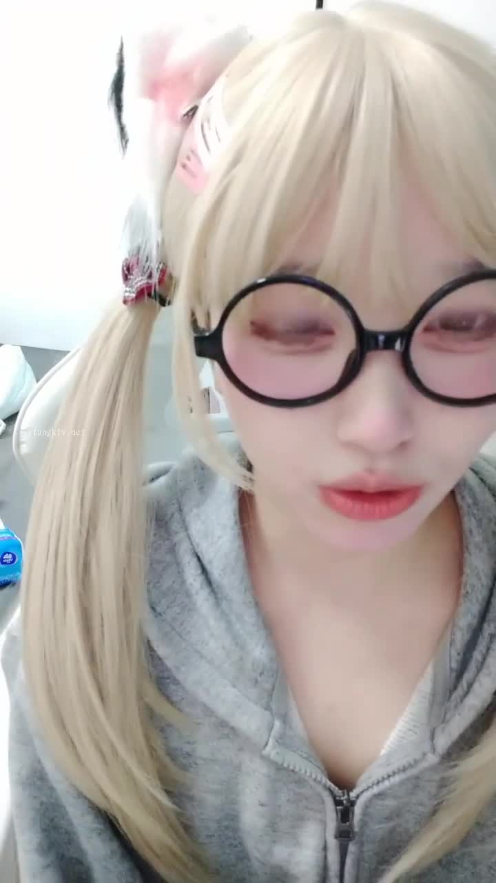 【精淫社区】#香蕉不呐呐 #皮卡不秋秋 #小鱼罐头省流侠:逼都没露