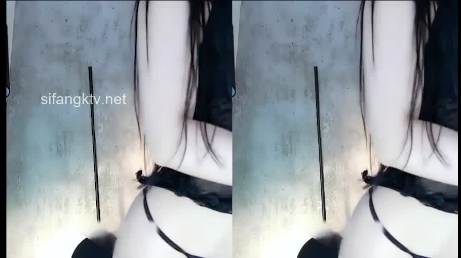 【精淫社区】#福利姬 #虎牙尤美 #虎牙 #尤美 虎牙尤美 - 高颜巨乳 露点 骚B特写 道具自慰 脱衣舞裸舞