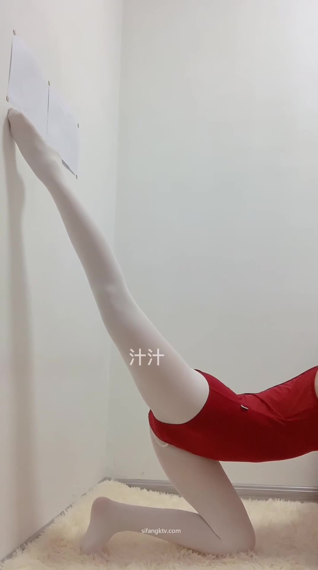 【精淫社区】#一字马汁汁 会劈叉的学生妹