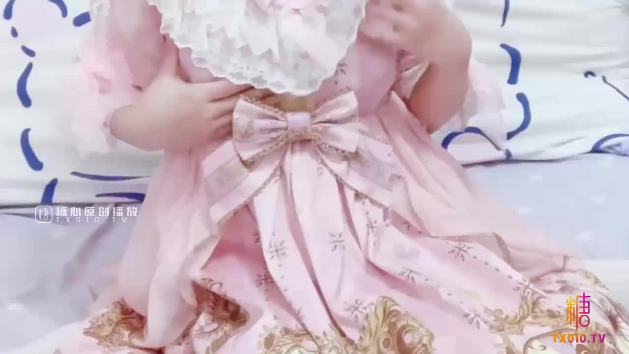 【精淫社区】#妳悠奈#自慰 #白丝 #洛丽塔【妳悠奈】洛丽塔的湿穴-妖艳萝莉指奸嫩穴精品会员群办理：@jysqA_bot查看更多精彩内容：@jysqVIP