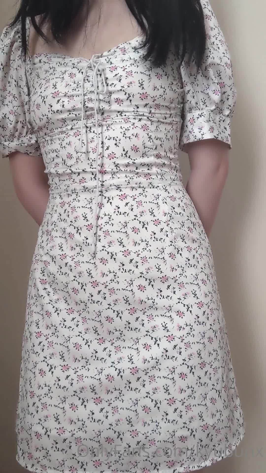 【精淫社区】#kyubunx 美臀美乳 自慰玩肛双插
