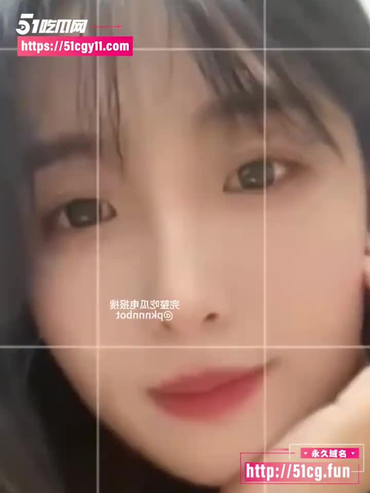 湖北公务员 荣琳琳 网调视频被曝 美艳人妻露脸裸聊自慰 抠出淫水竟放嘴中吸吮 淫语不断反差至极！#自慰 #调教 #人妻 #黑料 #少妇