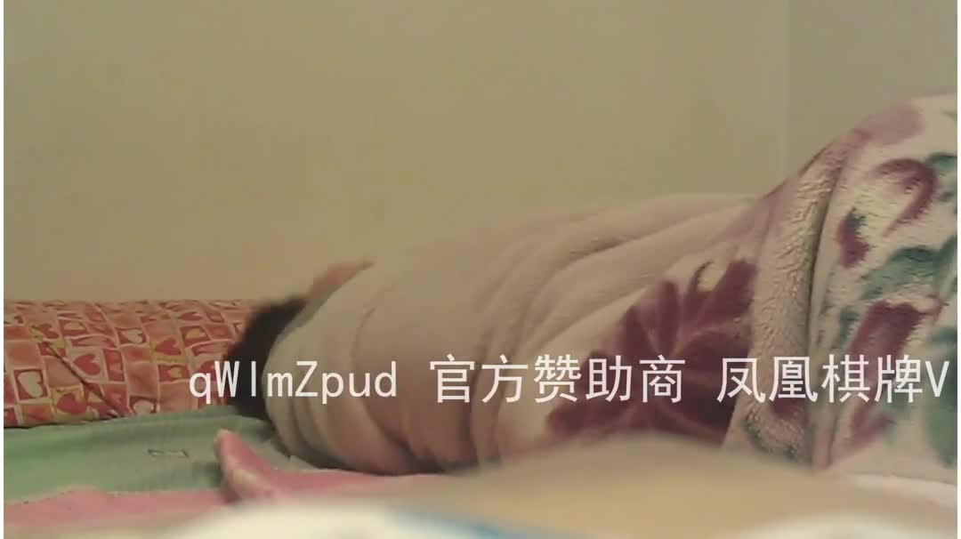 她曾经是上过电视台的主持人身材就不用多说