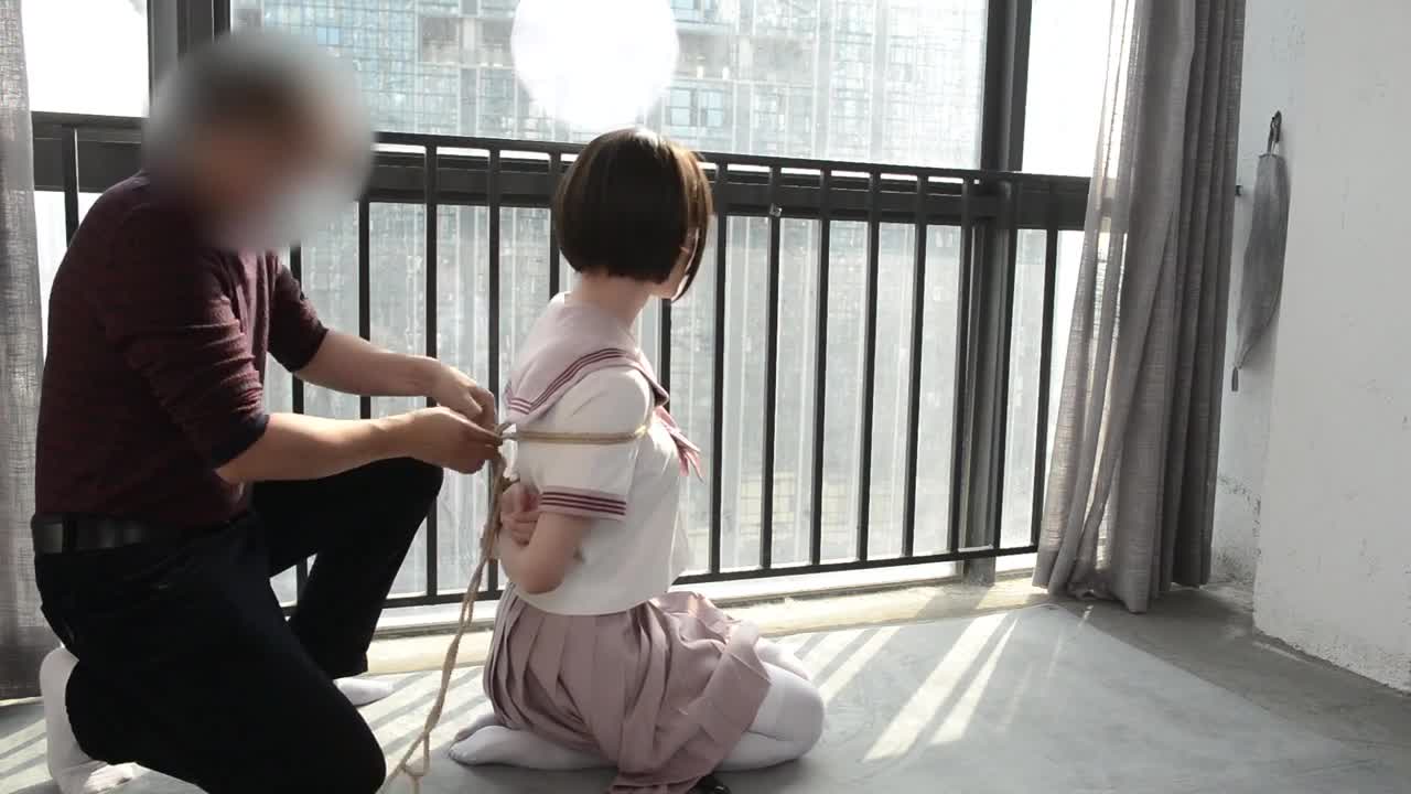 #鹿角与猫爪 捆绑起来的爪爪被肆意玩弄身体从脸到胸从肚子到屁股_大腿、小脚全身玩弄“爱抚”_#捆绑 #调教 #束缚 #绳艺