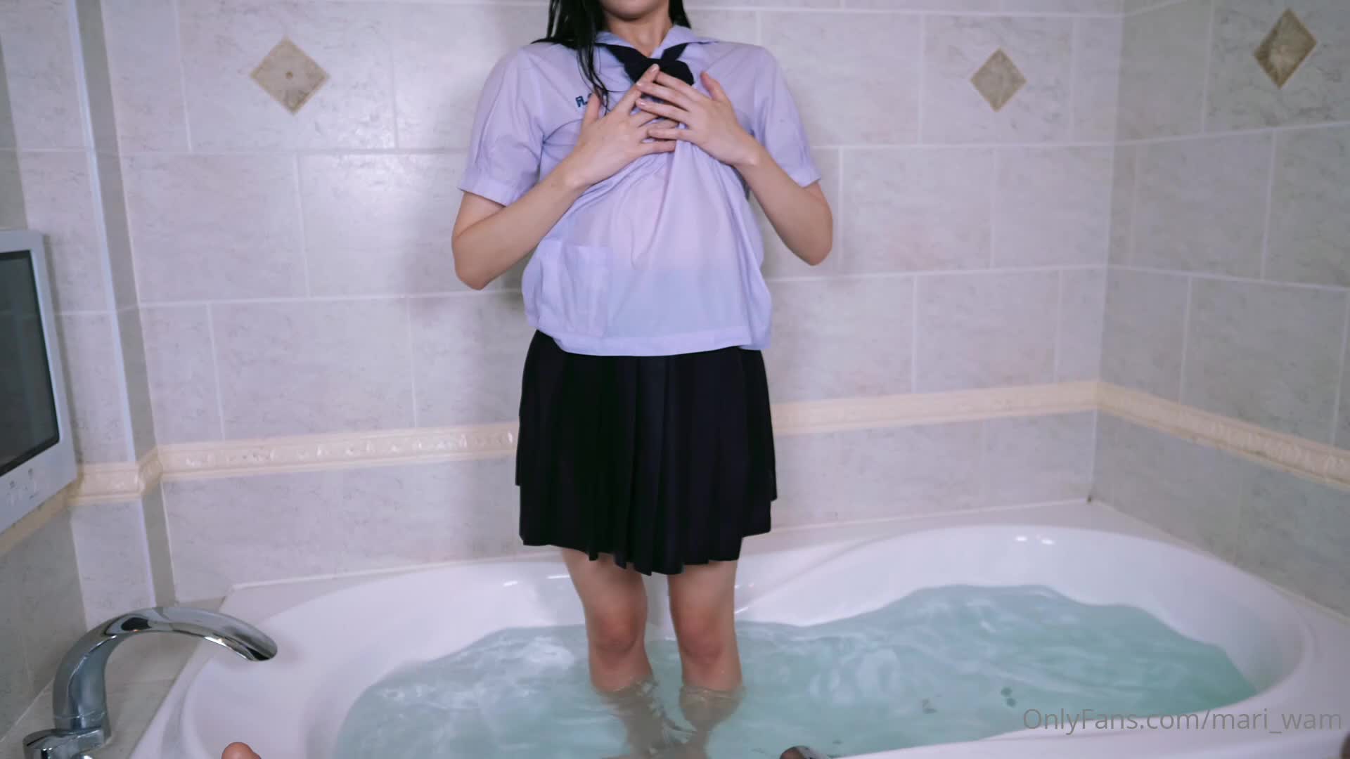 #OnlyFans #mari_wam 高颜值日本气质素人少妇「mari wam」OF露脸私拍 反差美人妻沉沦精液地狱【第三十一弹】PART-1