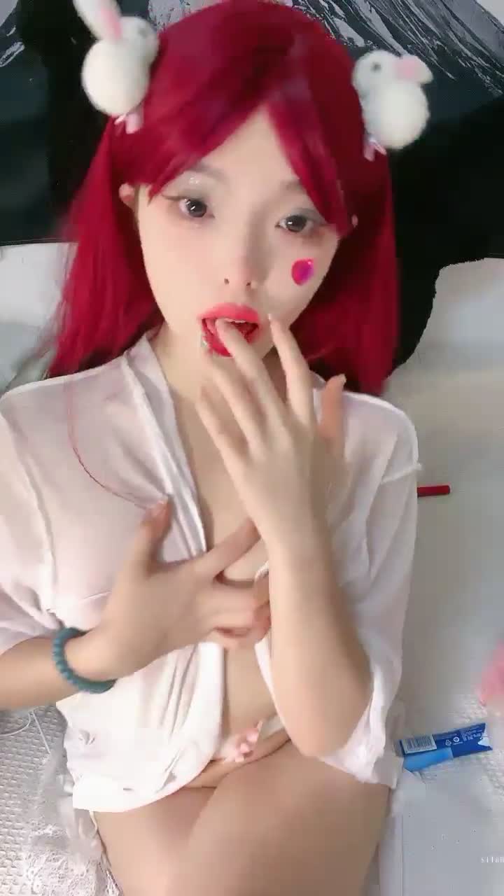 [ 媒体 ]核弹！极品小仙女~【纯甜妹】高速扣穴~超级爽~~直播主播录屏点此查看更多