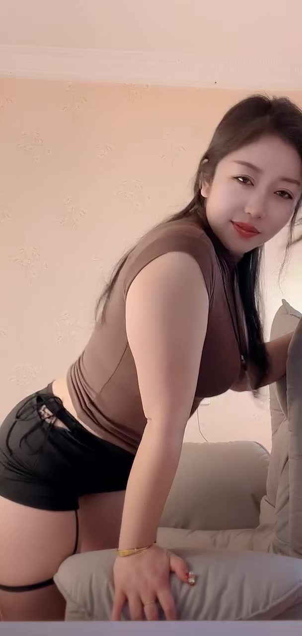 #快手录屏 #娜真温柔娜真温柔会员群更新20V总计更新54V点此查看更多