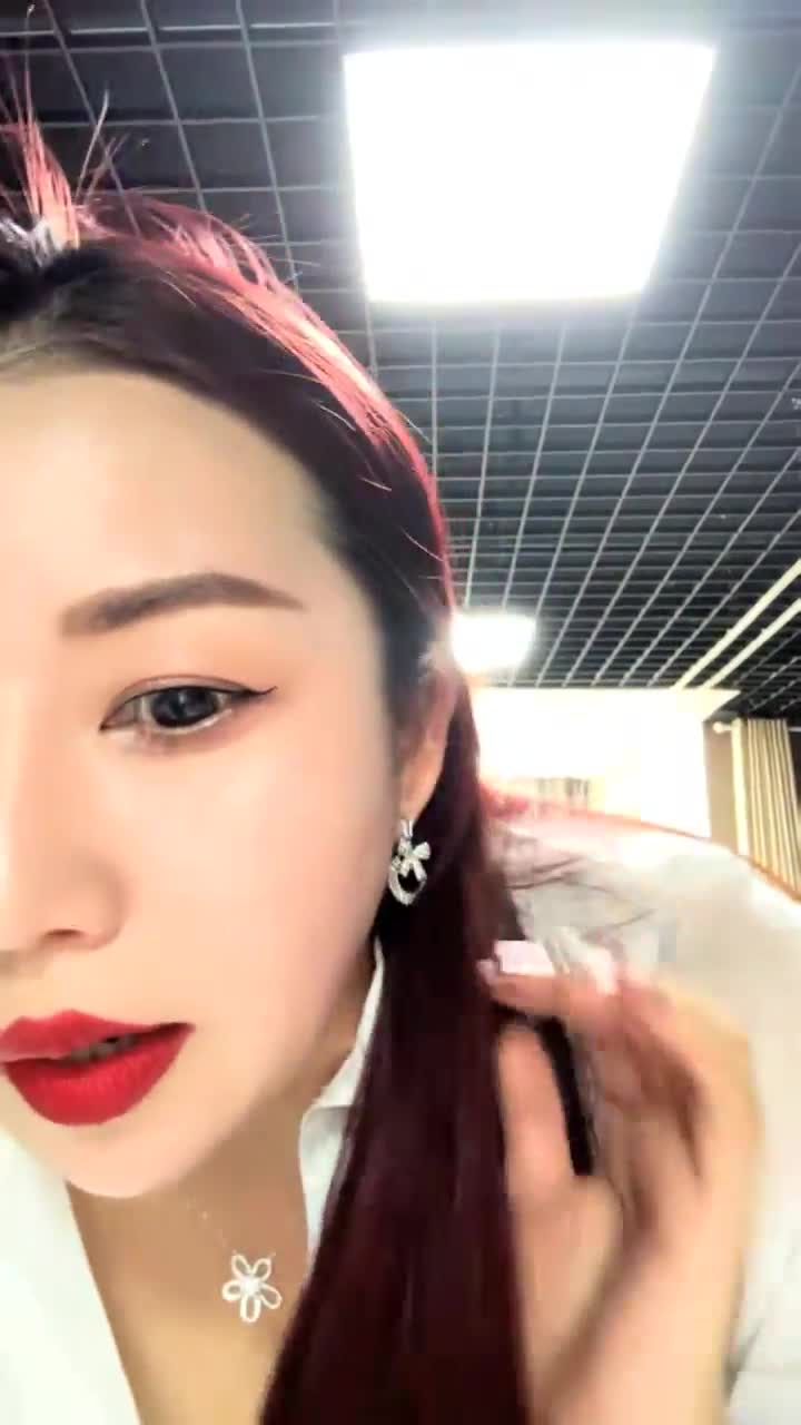 超骚，超性感，【梦幻女神】，少妇的理想状态，胸大，人白貌美，骚的让人心痒痒直播主播录屏