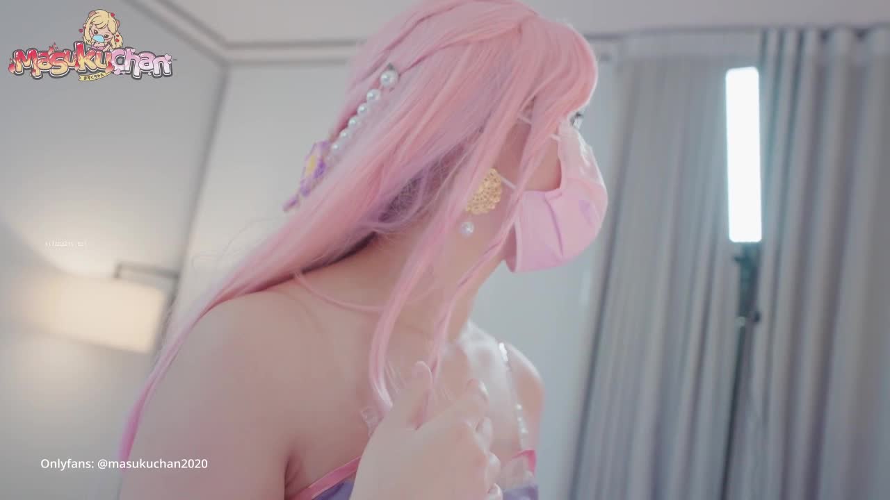#网红 百变女神【马苏儿】私拍，各种COS啪啪啪速游VPN跑满千兆只做最快
