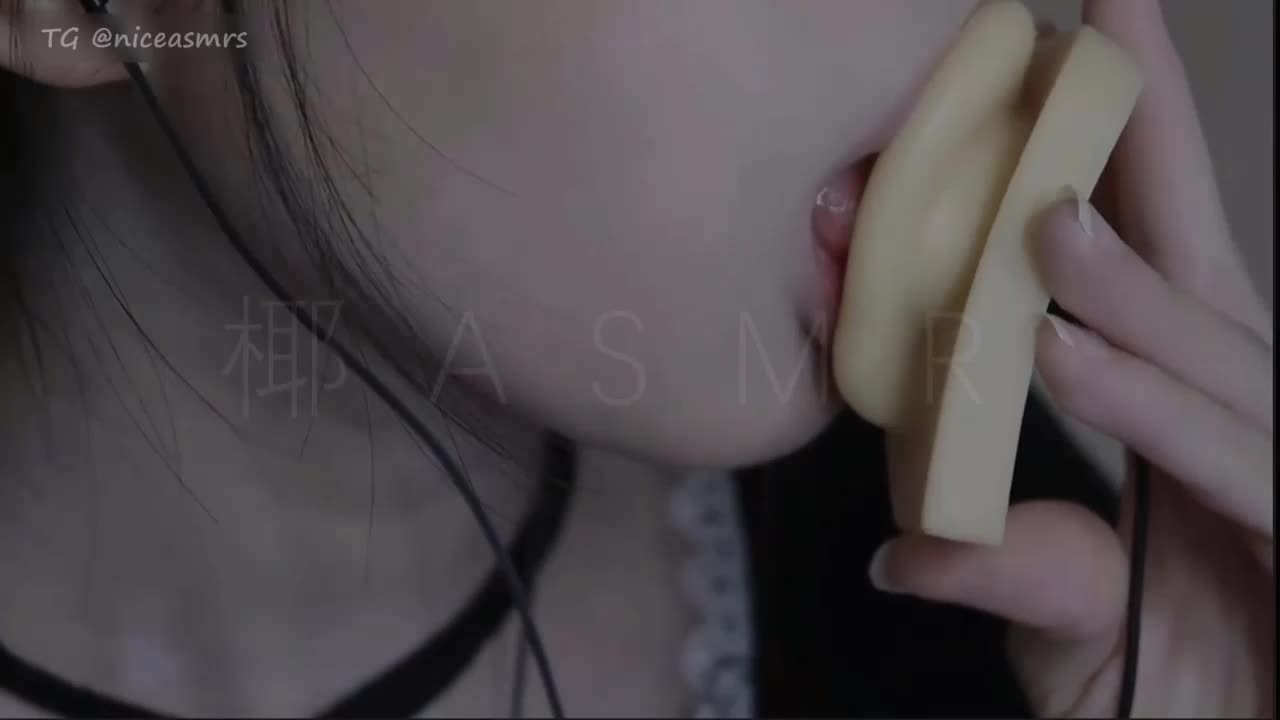 #其实不是椰子啦私享新增其实不是椰子啦ASMR1V完整版及更多椰子资源请移步私享更多主播更全资源请移步私享频道点此查看更多