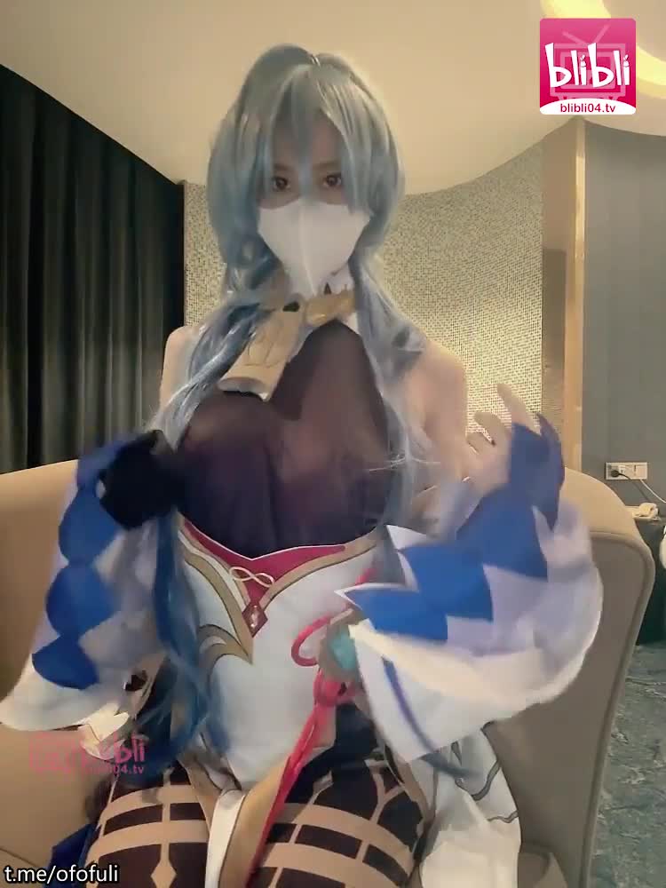 网红Cos美少女璐璐酱 养成女友元神潮喷甘雨 幻龙阳具抽插嫩穴 震动棒美妙呻吟 年轻少女肉体味道是妙点此查看更多