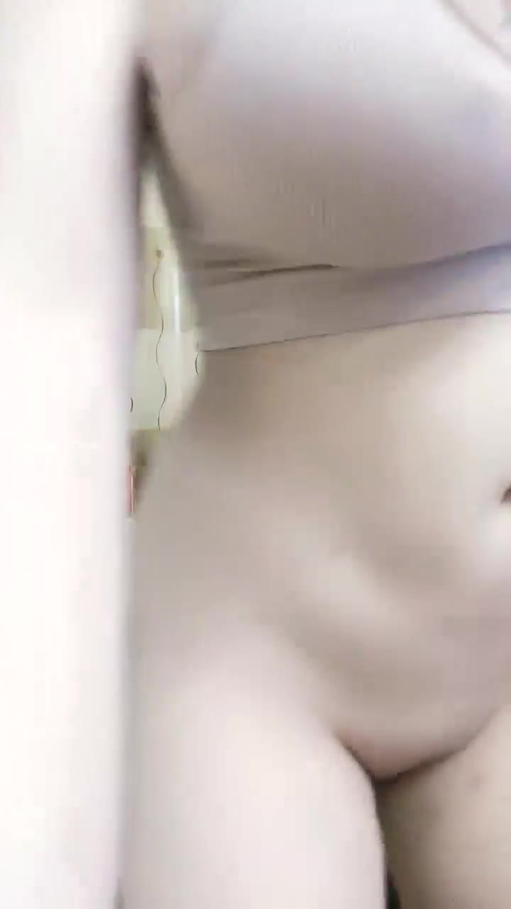 越南巨乳主播大啵啵meowsex(nanacute)小馬拉大車女主直播福利20220620(3)