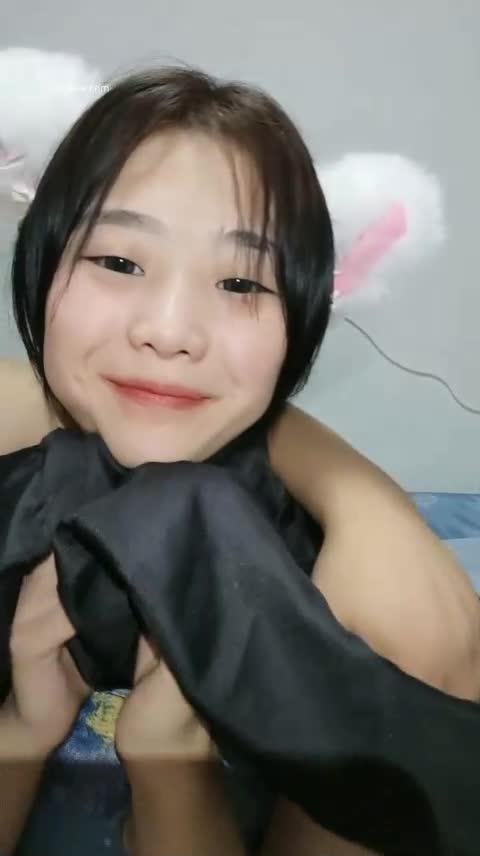 #一只可爱的小萝莉 萝莉萌妹啪啪大秀
