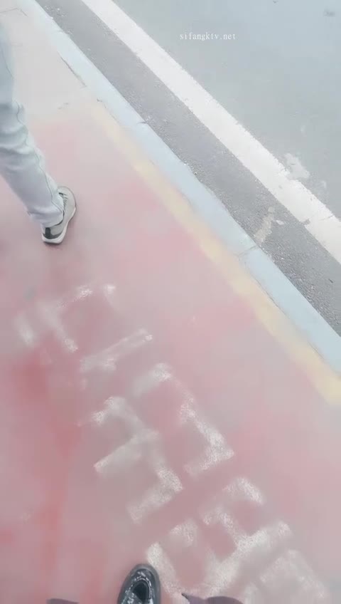戶外露出了了戴著跳蛋戶外大秀20230426