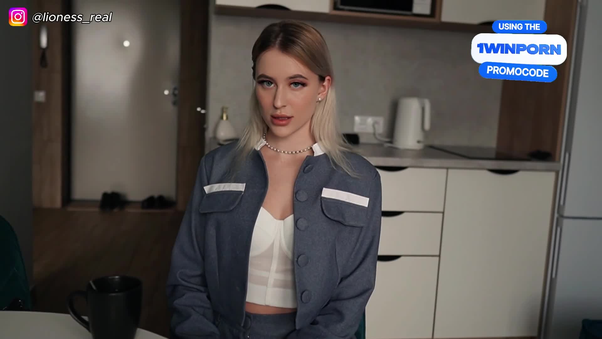 MilaLioness-TheTeacherFucksaYoungStudentandLetsitdownonherFaceISoldmyPussyforaGoodMark