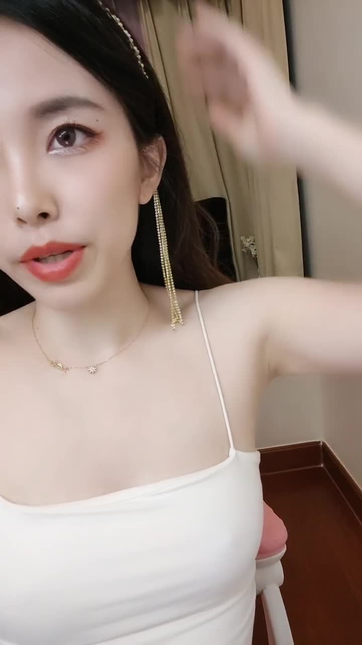+bn-iuTuy-5YzZjdk 完整版视频入口点我