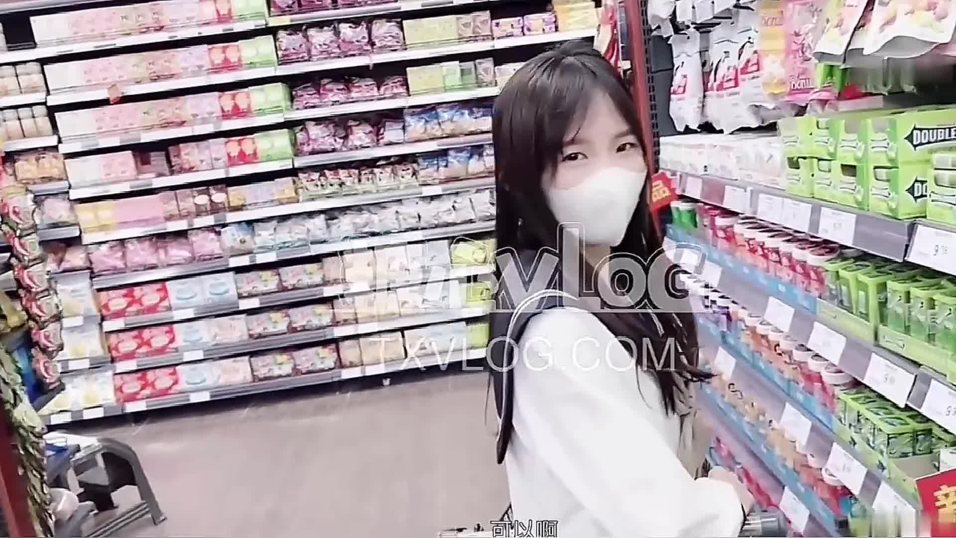 萝莉女神】最新天花板萝莉女友【粉色情人】女优初试镜，水手服少女感满满，鲜嫩粉红的白虎蜜穴太有感觉了速游VPN跑满千兆只做最快