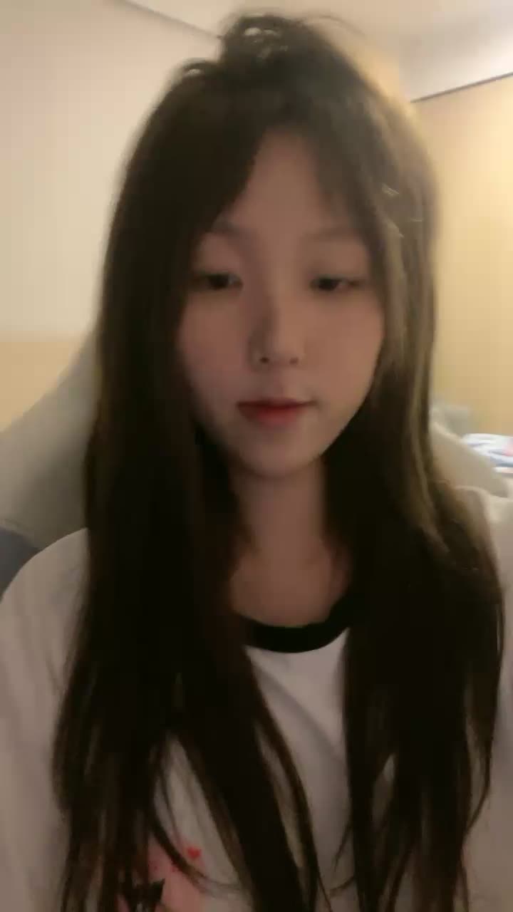 #落九川 甜美少女