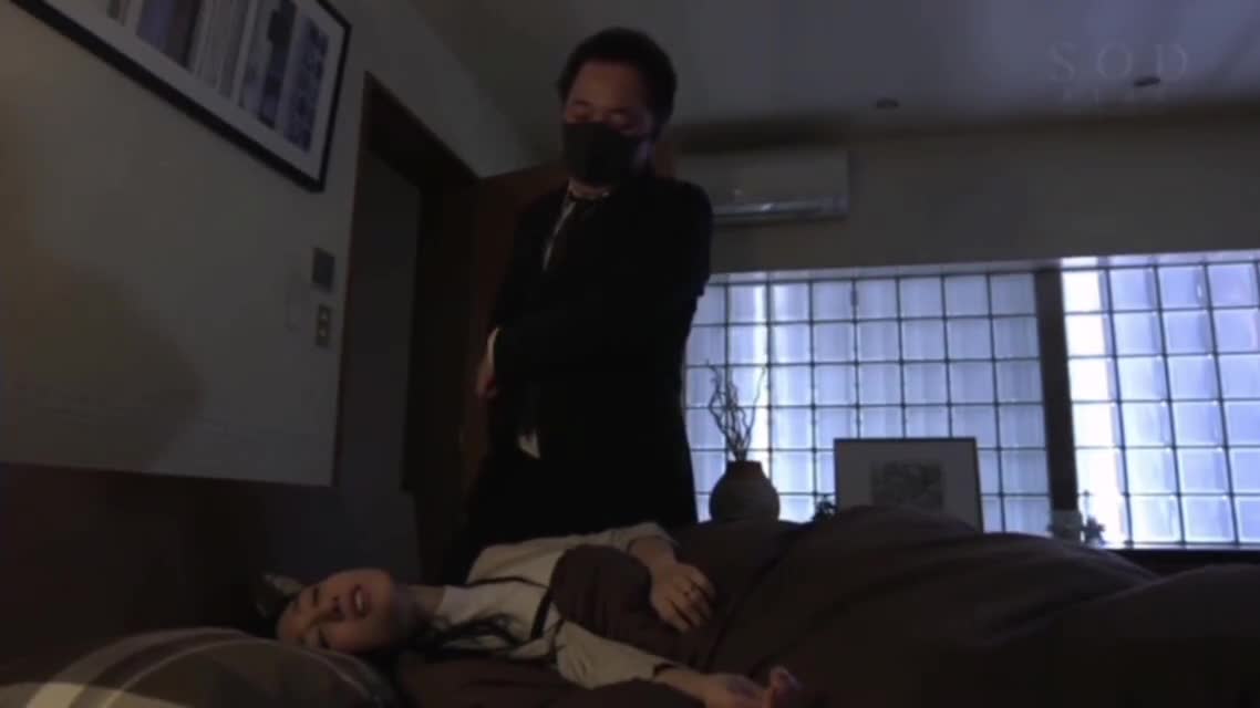 #强奸 老板司机把老板情人迷晕后捆绑在床上强暴----------------------------------------️更多精彩️防失联️