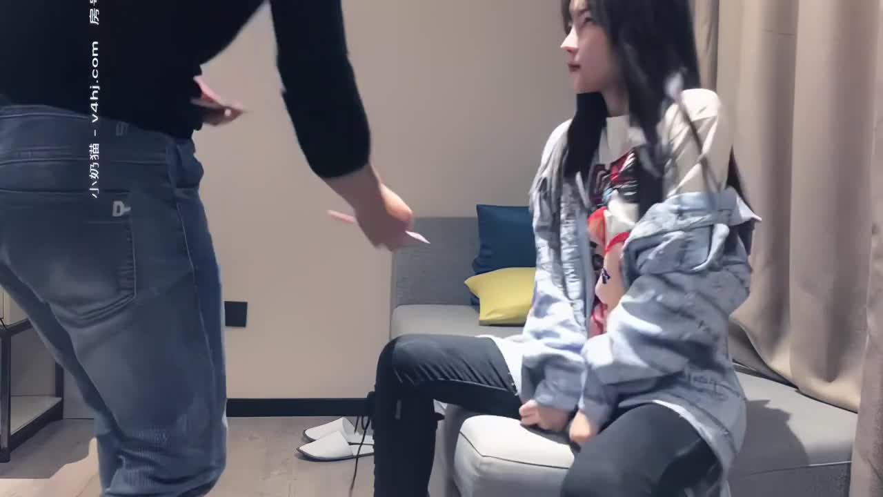 清纯美少女黑丝兔耳啪啪 后入猛操发出蕩气骚叫声