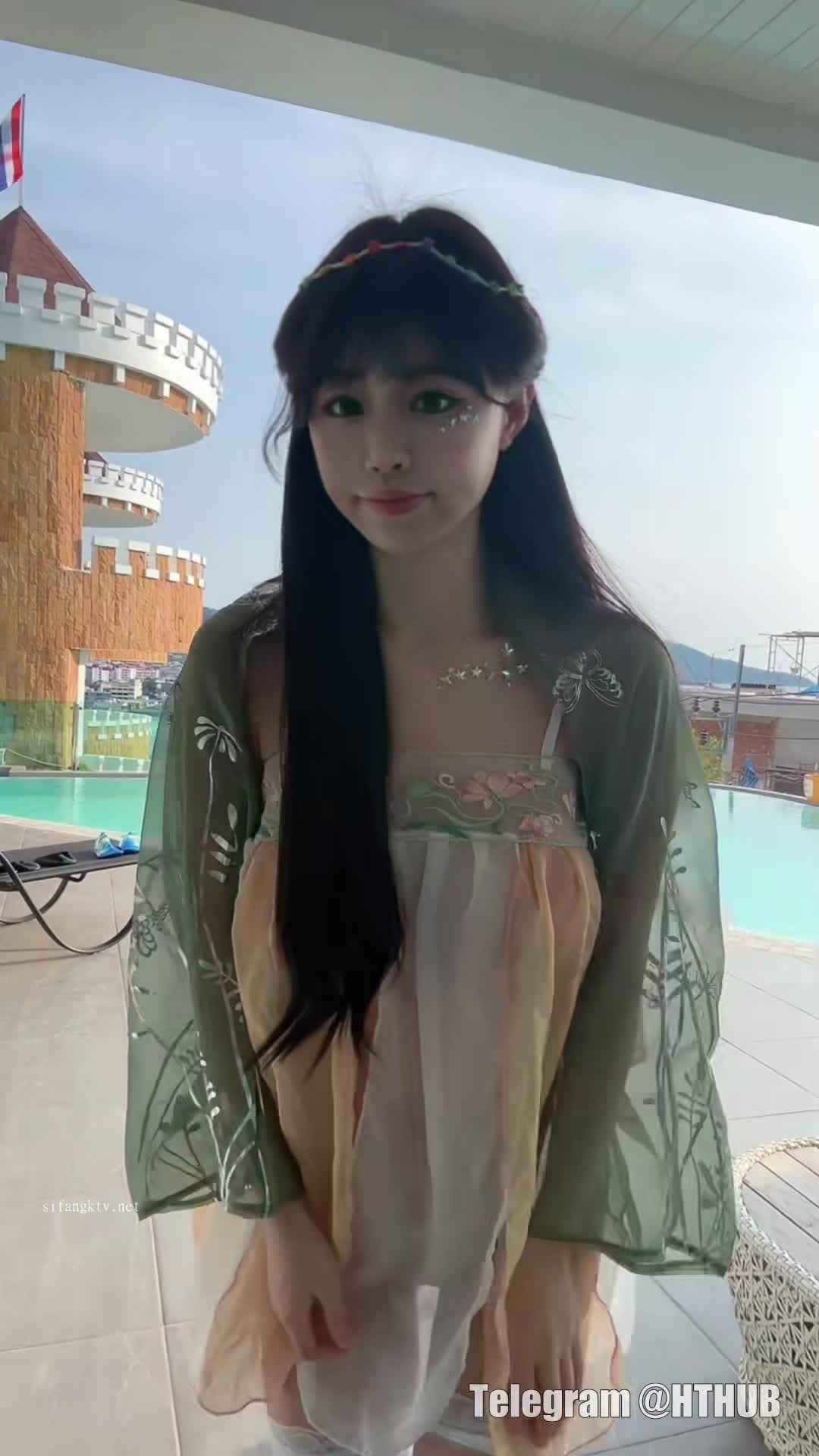 汉服小姐姐 水上乐园 #写真     更多完整版萝莉资源已更新vip群        永久会员88 物超所值   ️