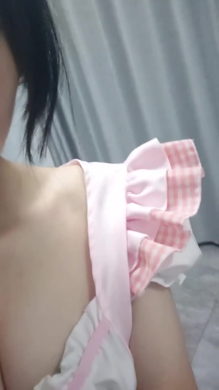乖巧甜美少女！新人初下海！超棒身材細腰美乳，多毛騷逼緊致粉嫩，掰開給你看，嬌喘呻吟好聽速游VPN跑满千兆只做最快