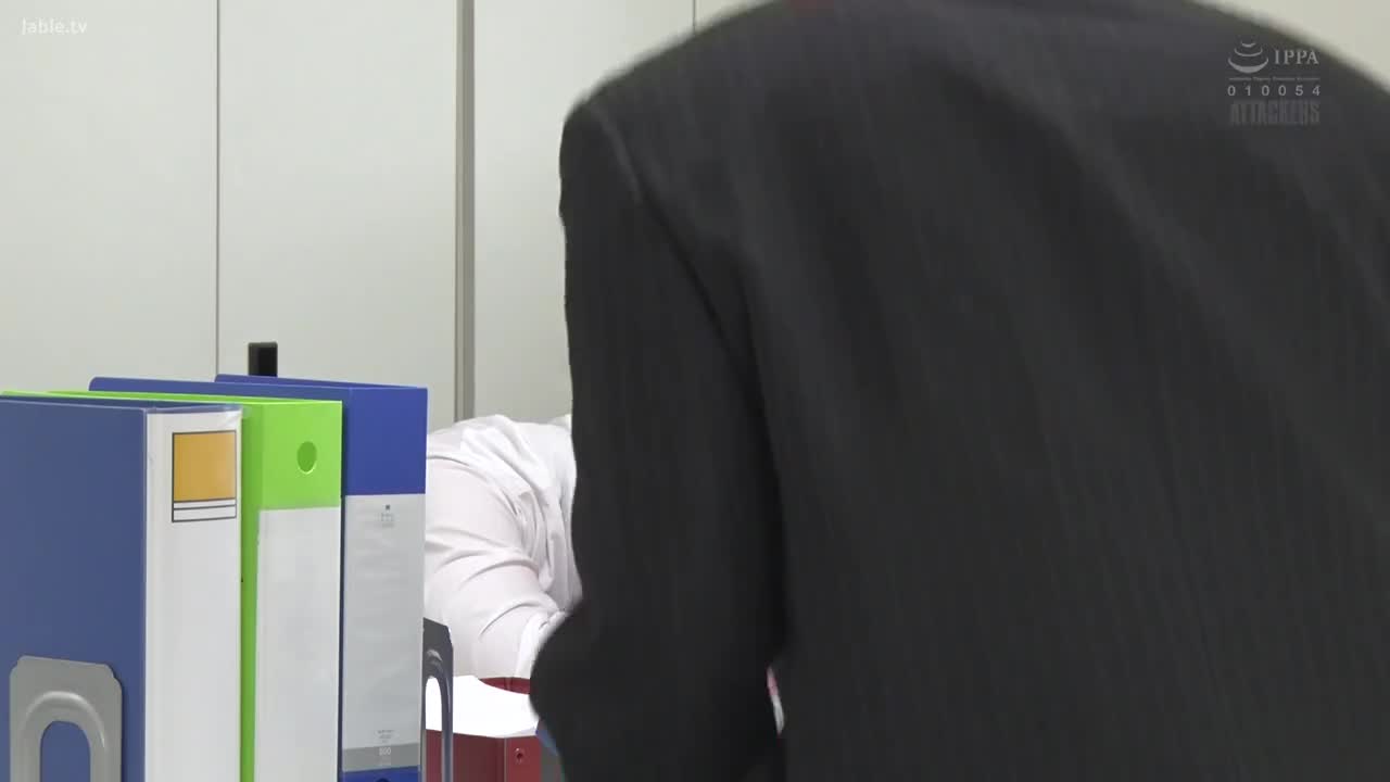 SAME-073 高飞车社长夫人に铁槌を #天川空 #凌辱强暴 #角色剧情 #少女 #中出 #人妻 #3P #凌辱 #强奸 #复仇 #天川そら️更多精彩️@WHTVIP️防失联️@KSFSL1Bot