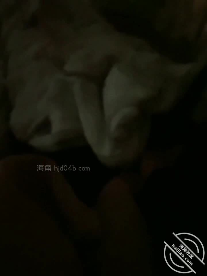 乱伦女神教师母亲萍姐极品新作️半夜闺蜜睡着后 偷偷与儿子在闺蜜家卫生间激情喷射内射点此查看更多