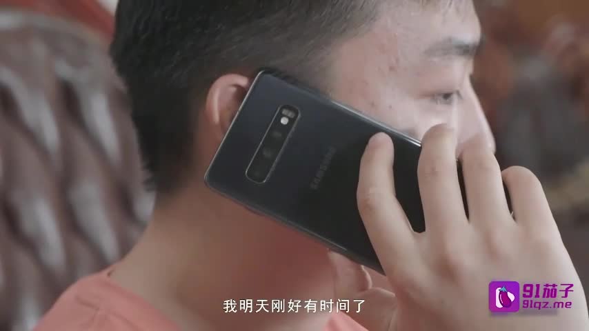 标题：姐弟情深性爱教室出品：麻豆标签：#乱伦 #姐弟 #清纯 观感：骚逼不顾自己的丈夫，主动勾引起弟弟，弟弟也是十分的上道，开始乱伦，把姐姐艹到神志不清感觉不错点个关注呗：点此查看更多