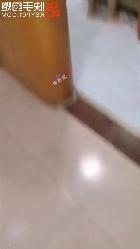 『第一色』 真实乱伦最新流出最亲密的人之间的秘密，早起上班的老妈被我强制发生关系害她迟 #乱伦