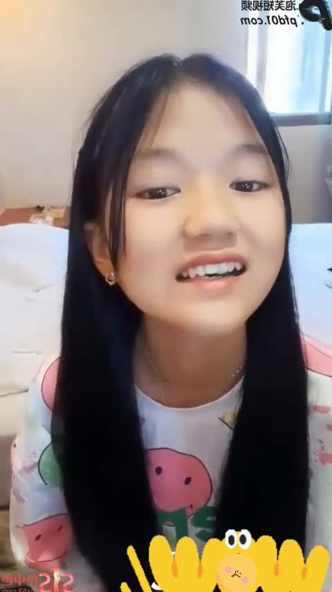 『第一色』 水嫩的萝莉跟哥哥一起玩得飞起多角度抽插 #乱伦