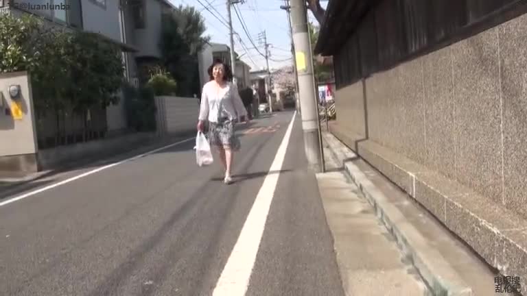 日本经典 50路 母子乱伦系列100多部今天上传会员群
