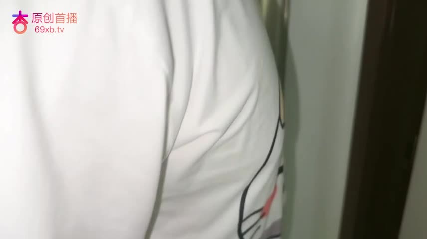 『第一色』禁忌乱伦欲求不满的嫂子偷情表弟 #乱伦