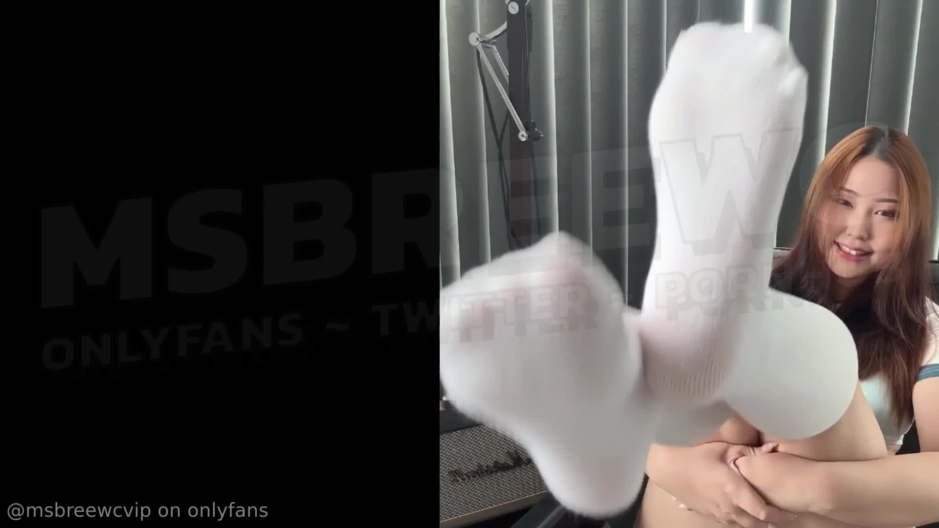露出裸聊约炮操人妖…搞黄色我是认真的！韩国BBW系巨乳肥臀一线天极品馒头粉鲍「Msbreewc」OF私拍【第二十弹免费开车机器人