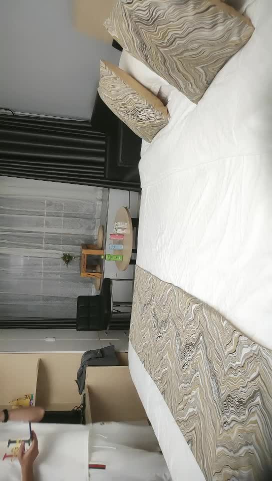 #91李公子 09-15密探极品肥臀眼镜妹返场，翘起屁股舔屌，对着镜头掰穴特写，后入撞击侧入抽插猛操