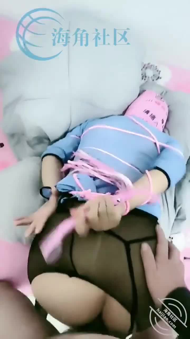海角社区 姐弟乱伦27反差婊姐姐不是第一次被调教，但是我是第一次啊，好懵逼 3218家庭 真实 原创 弟弟网站网址 1256213#一家人的幸福生活 #最新更新看置顶免费进入福利频道可以看到完整版福利视频点此查看更多