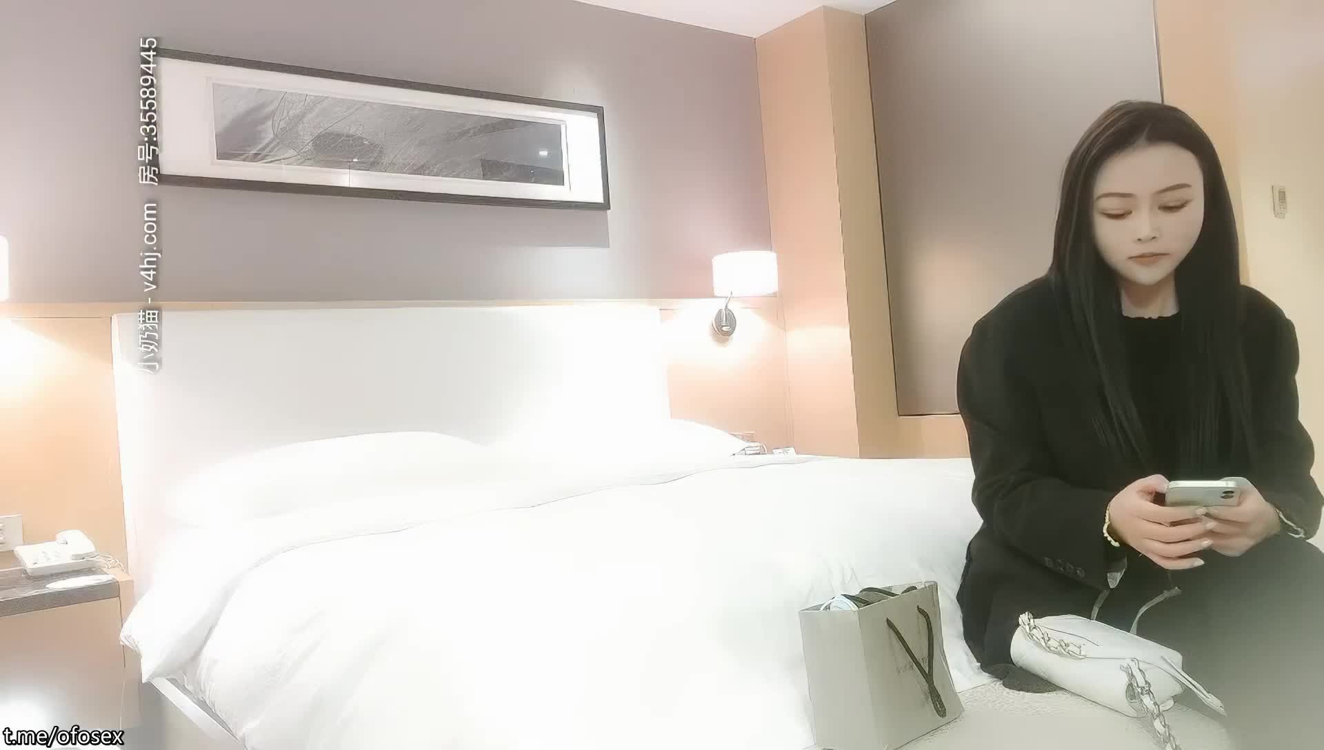 #抖音网红 #抖音网红神似抖音网红祝晓晗，极品女神
