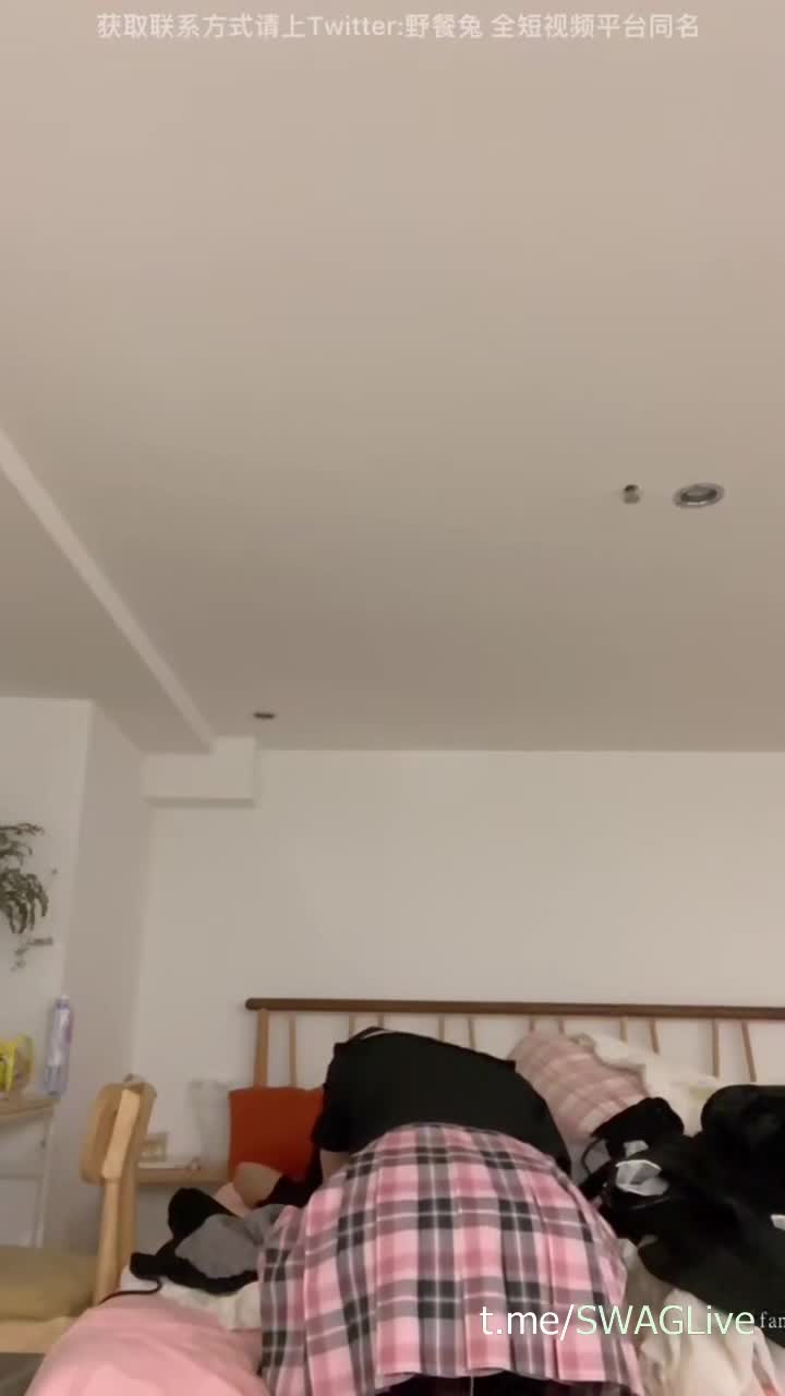 【最新流出️抖音门事件女主】知名百万粉丝网红【野餐兔】首次啪啪定制 黑丝骑乘 无套怒操嫩穴特写 高清720P版#91 #国产 #乱伦 #SWAG #反差 #高中点此查看更多