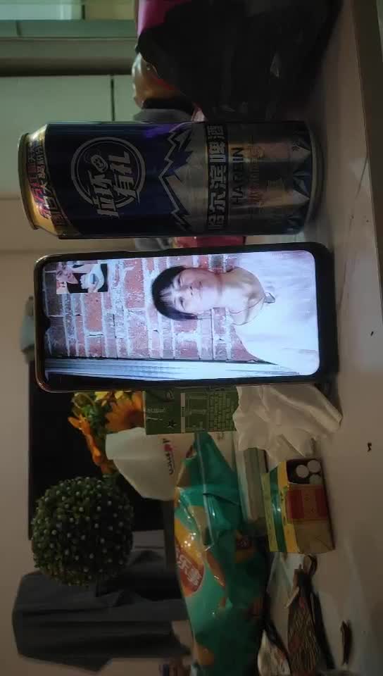 【#专约老阿姨】08-07大早上跟农村阿姨来撩骚 这俩小伙的口味真是不一般 脱光抠穴摸乳 阿姨开心到爆