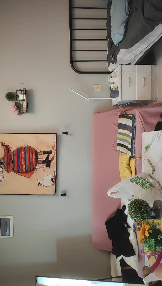 #专约阿姨 08-07玩今晚约了个极品良家嫩妹，齐逼小短裤修长美腿，埋头口交扶着小腰后入，一下一下撞击非常诱惑