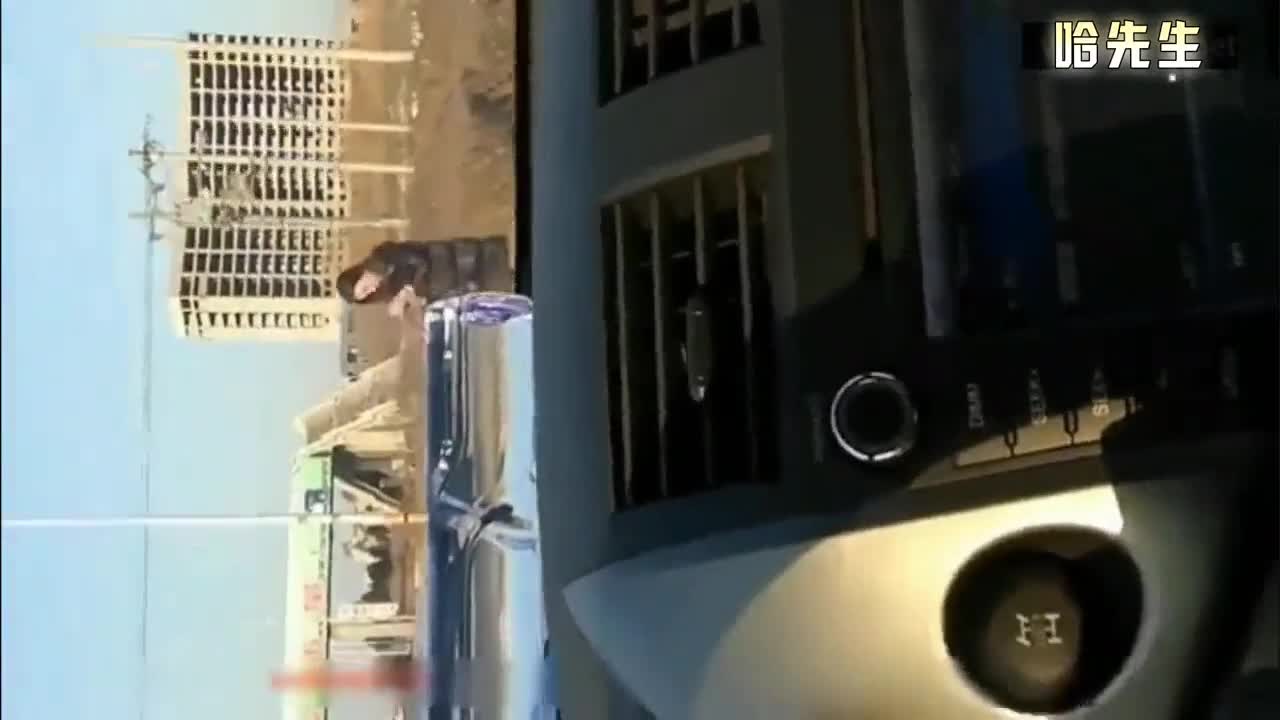 母子乱伦妈妈喜欢吃酸奶鸡巴儿子兽欲发作直接往苏美肥逼内射舅妈贱婊子性欲太强必须2次才能满足农村乱伦事，买来的儿媳父子享用国内真实老公公乱伦儿媳妇4部合集禽兽！勾搭路边等车的骚妇，水中下药后在车里强上！点此查看更多